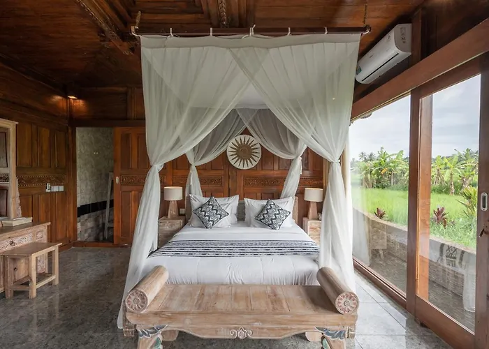 Uma Sebatu Ubud Hotel 4*