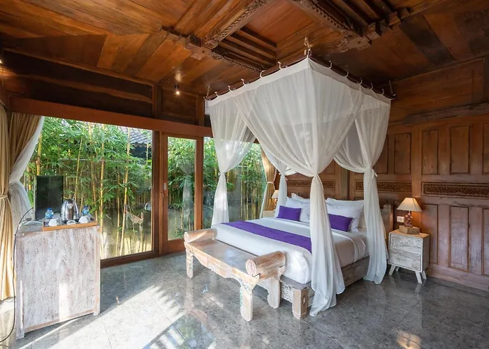 Uma Sebatu Ubud Hotel 4*