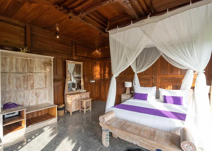 Hotel Uma Sebatu Ubud 4*